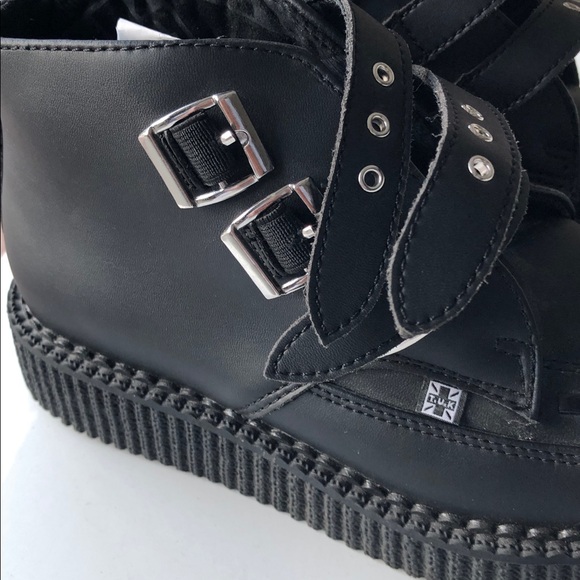 T.U.K Black Creeper Shoes with 3 buckle newer conditions unisex men’s 6/8womens - Picture 11 of 13